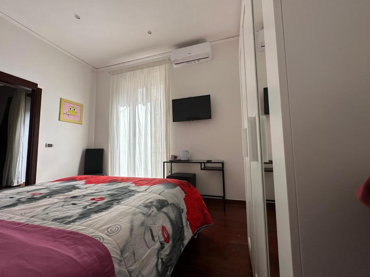 לינה וארוחת בוקר נאפולי Bruno House מראה חיצוני תמונה