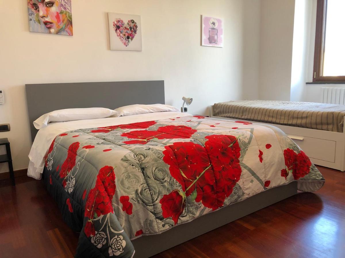 לינה וארוחת בוקר נאפולי Bruno House מראה חיצוני תמונה