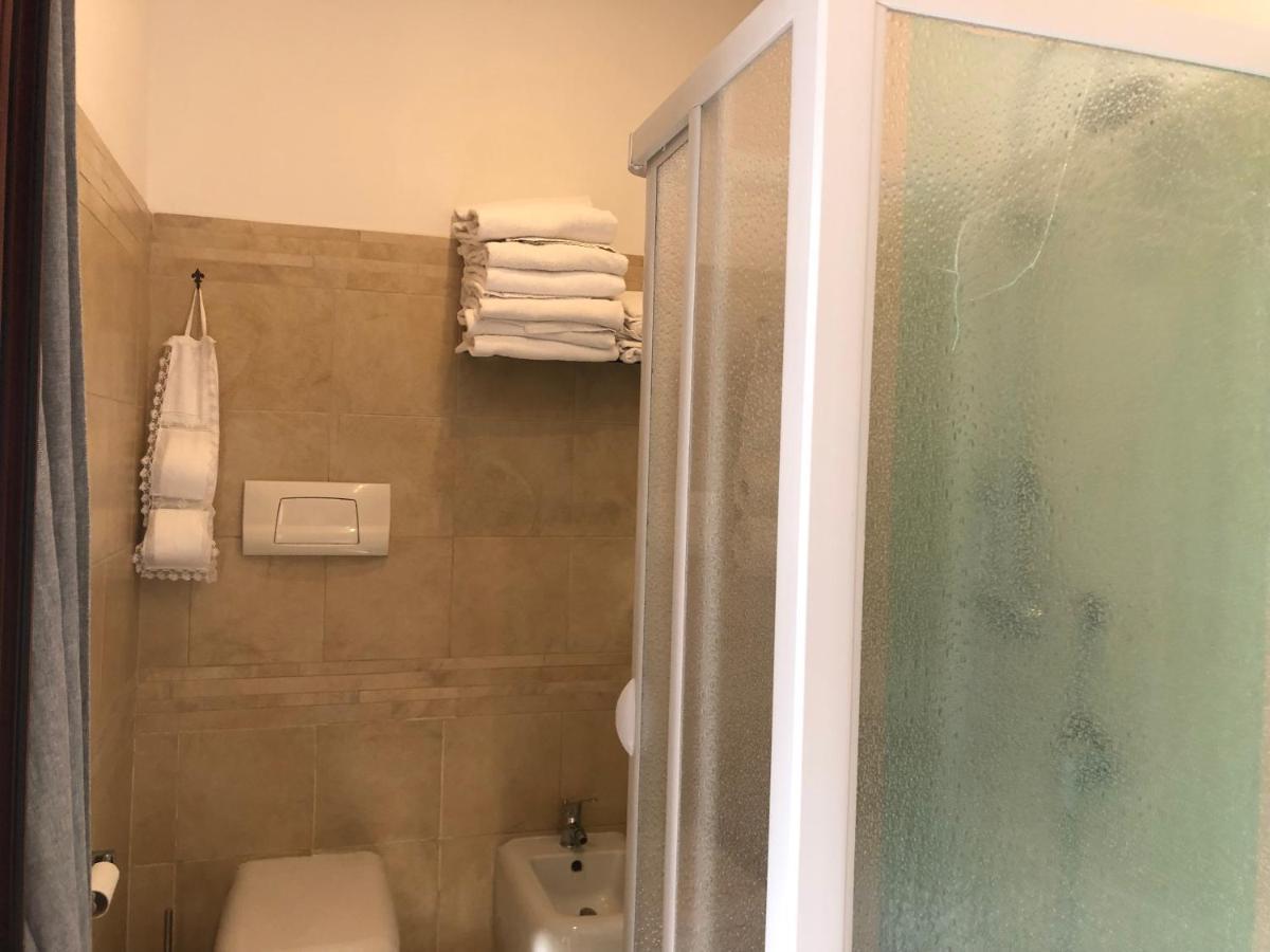 לינה וארוחת בוקר נאפולי Bruno House מראה חיצוני תמונה