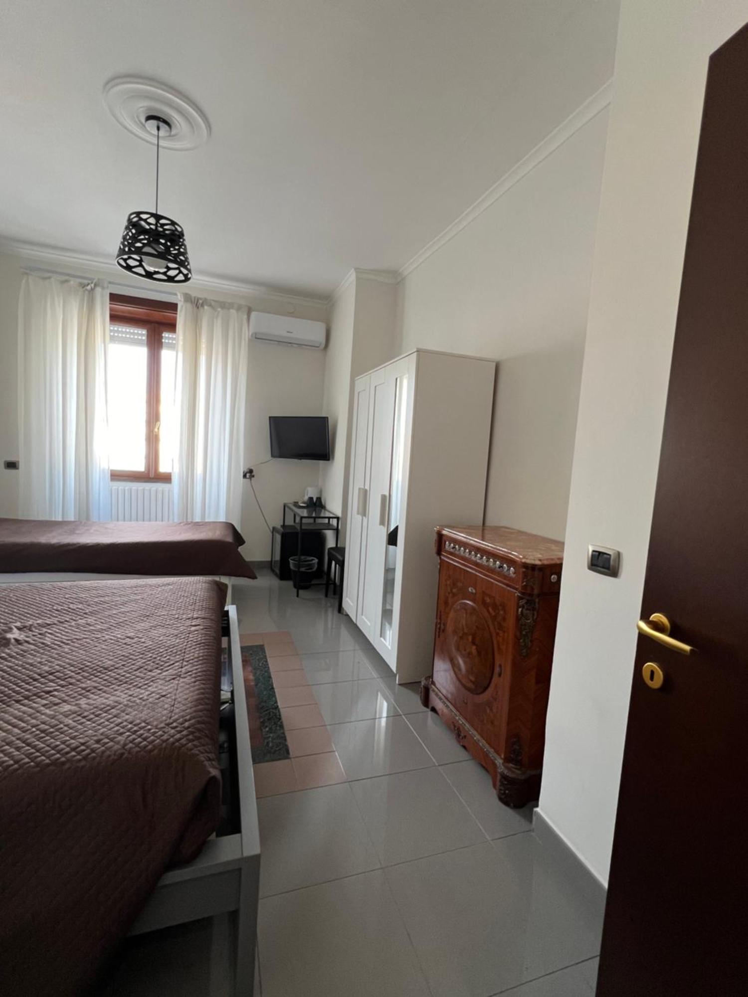 לינה וארוחת בוקר נאפולי Bruno House מראה חיצוני תמונה
